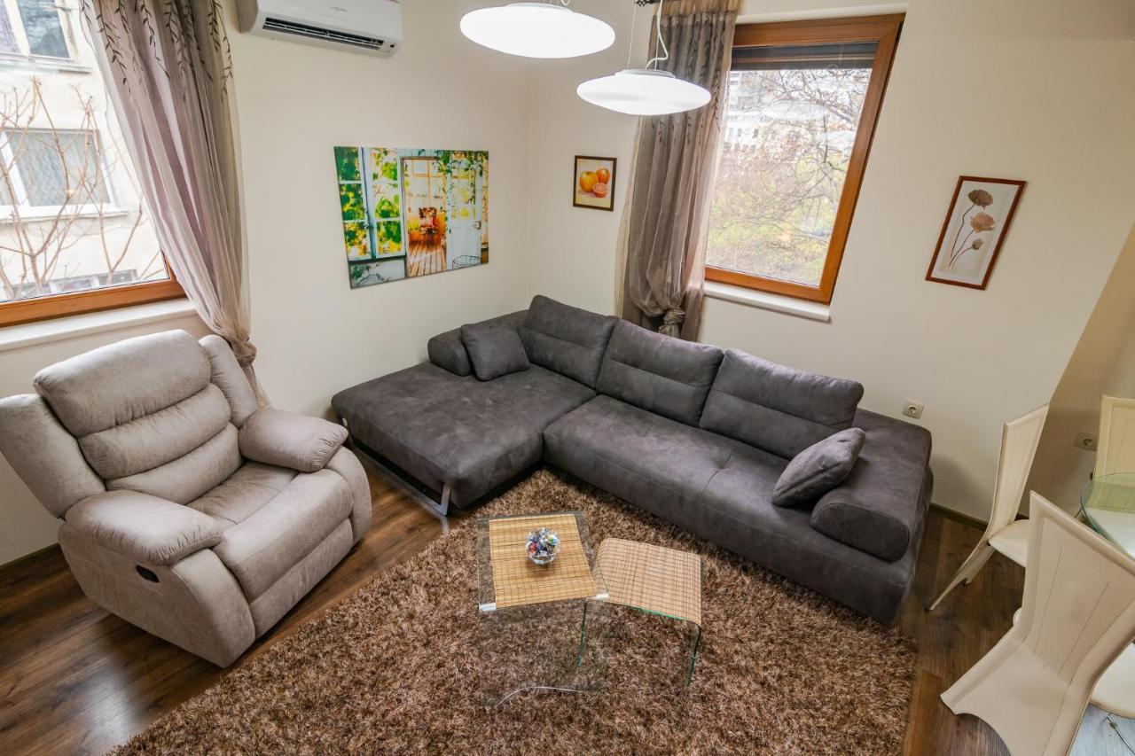 Cosy Luxury Flat In The Centrum- 90Sqm - 3 Rooms. Varna Exterior foto